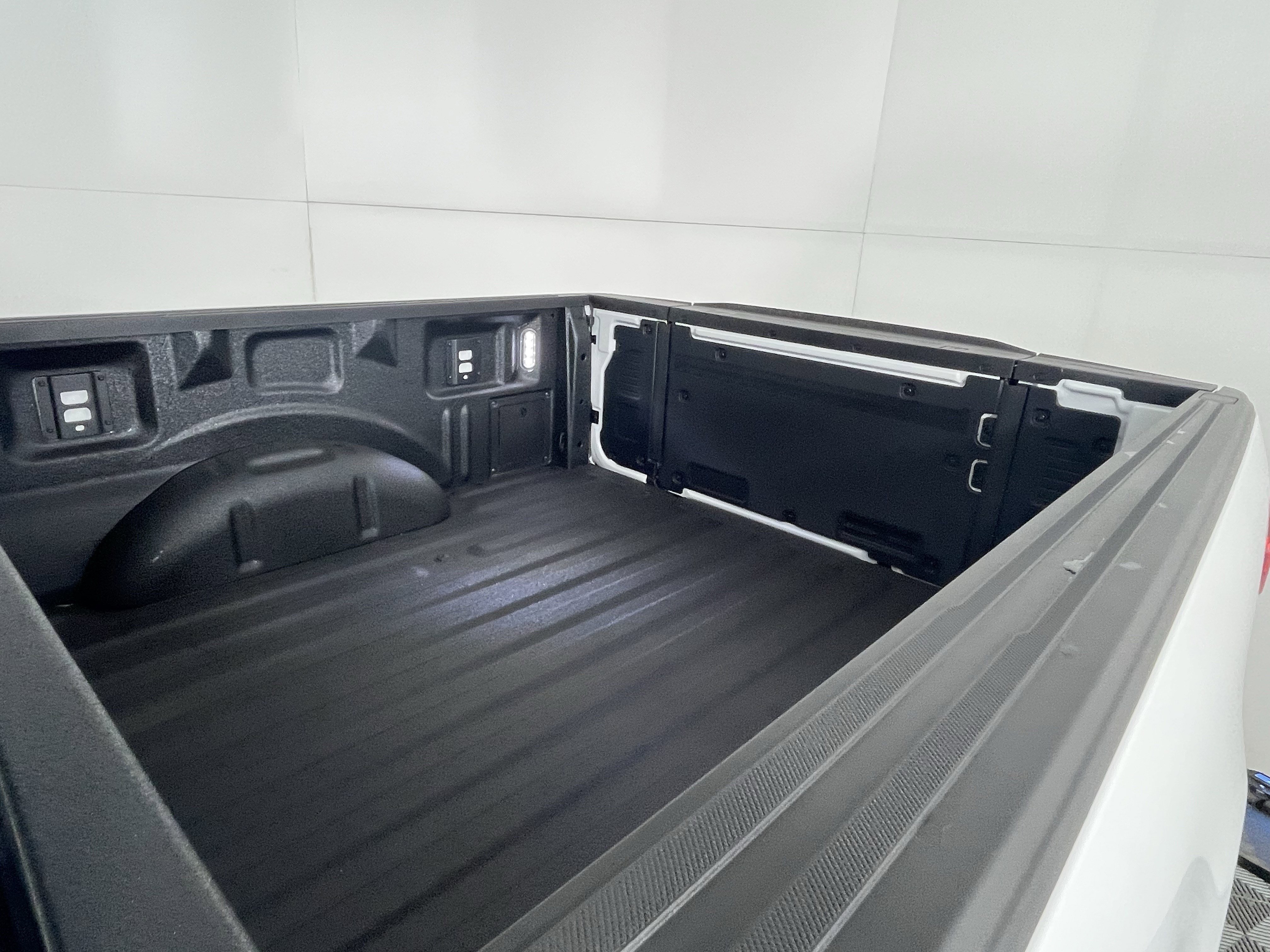 New 2025 Ford F150 Platinum w/ Equipment Group 703A Plus image 9