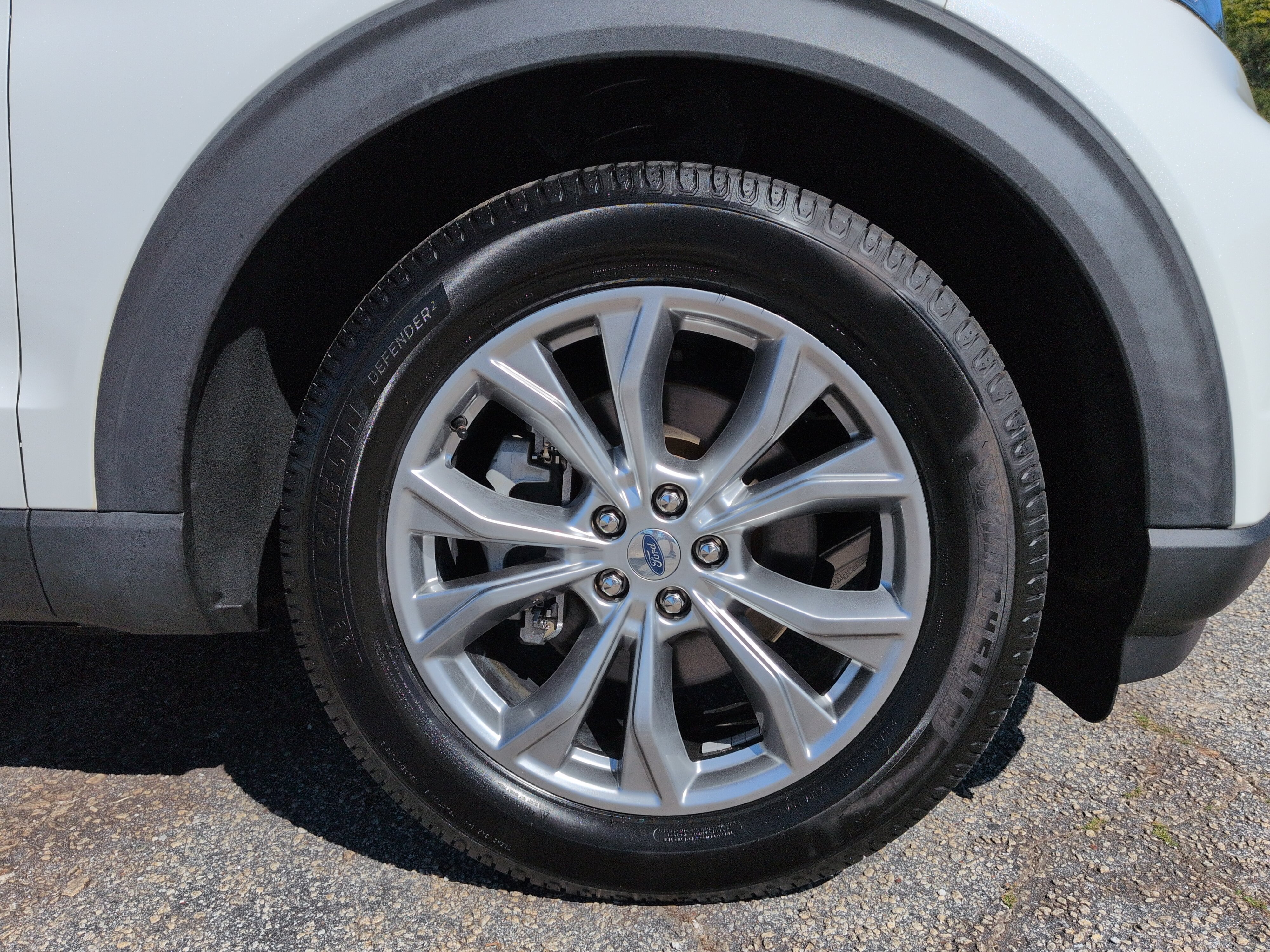 Used 2020 Ford Explorer Limited RWD image 9