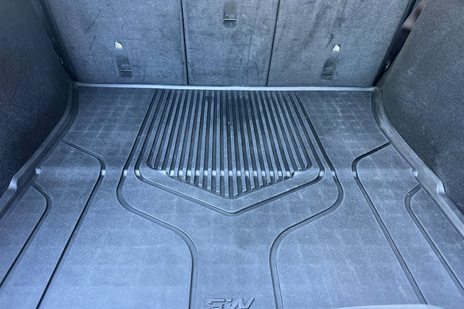 Used 2023 Tesla Model Y Long Range image 19