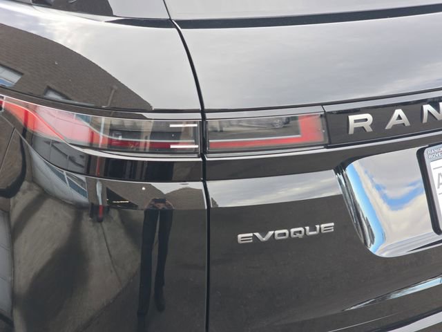 Certified 2025 Land Rover Range Rover Evoque S AWD/4WD image 36