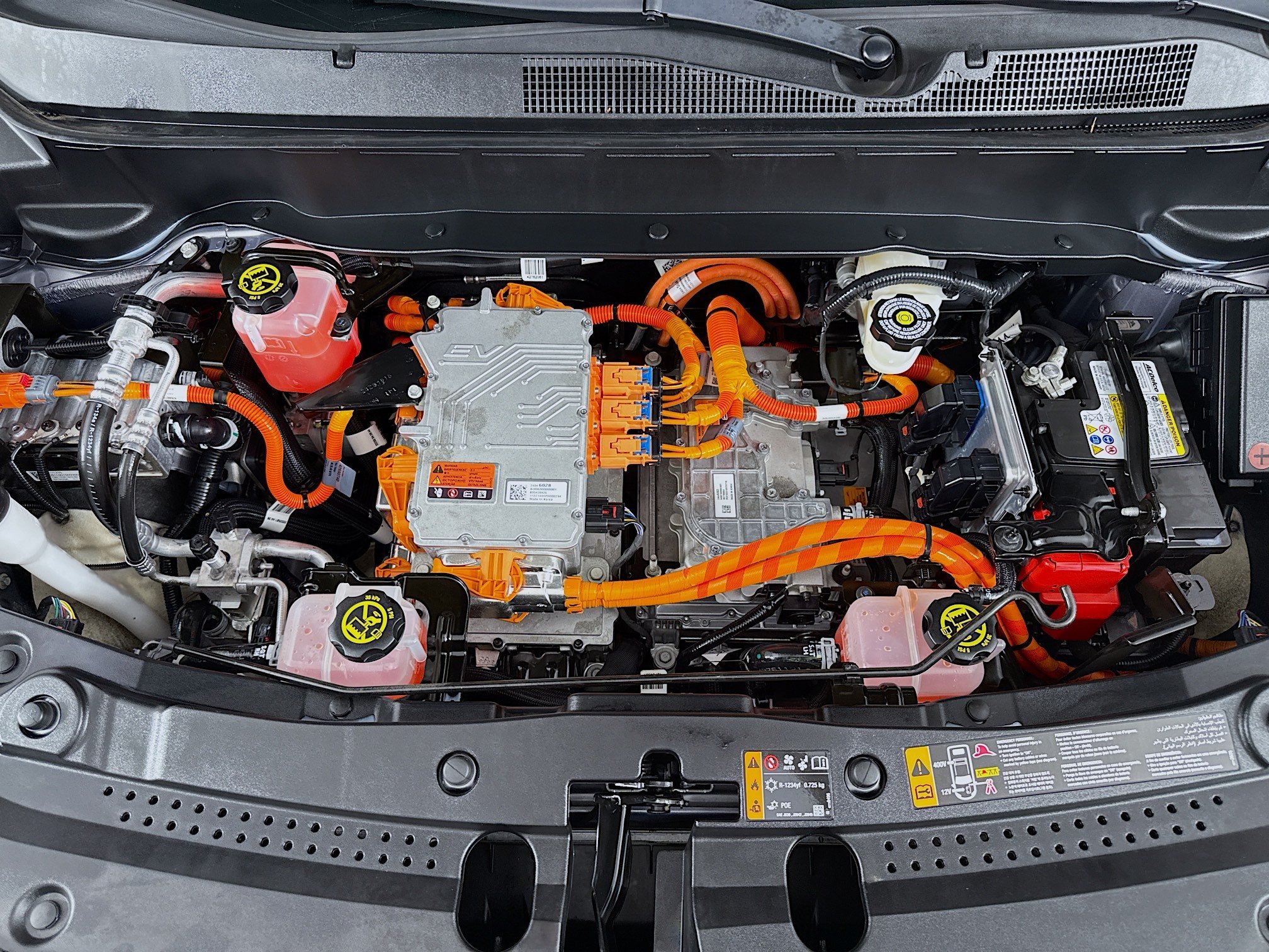 Used 2023 Chevrolet Bolt EUV Premier FWD image 32