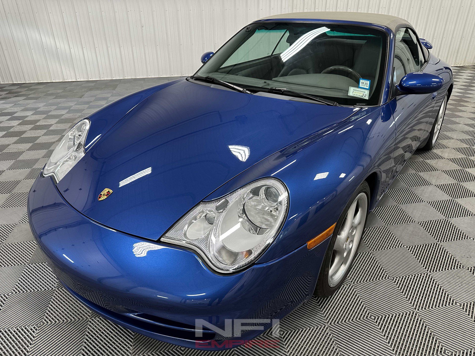 Used 2002 Porsche 911 Cabriolet image 6