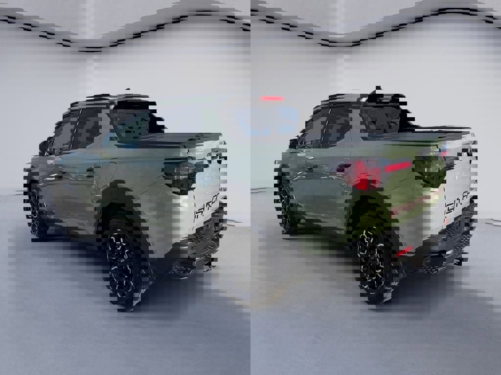 Used 2024 Hyundai Santa Cruz SEL w/ Activity Package image 3