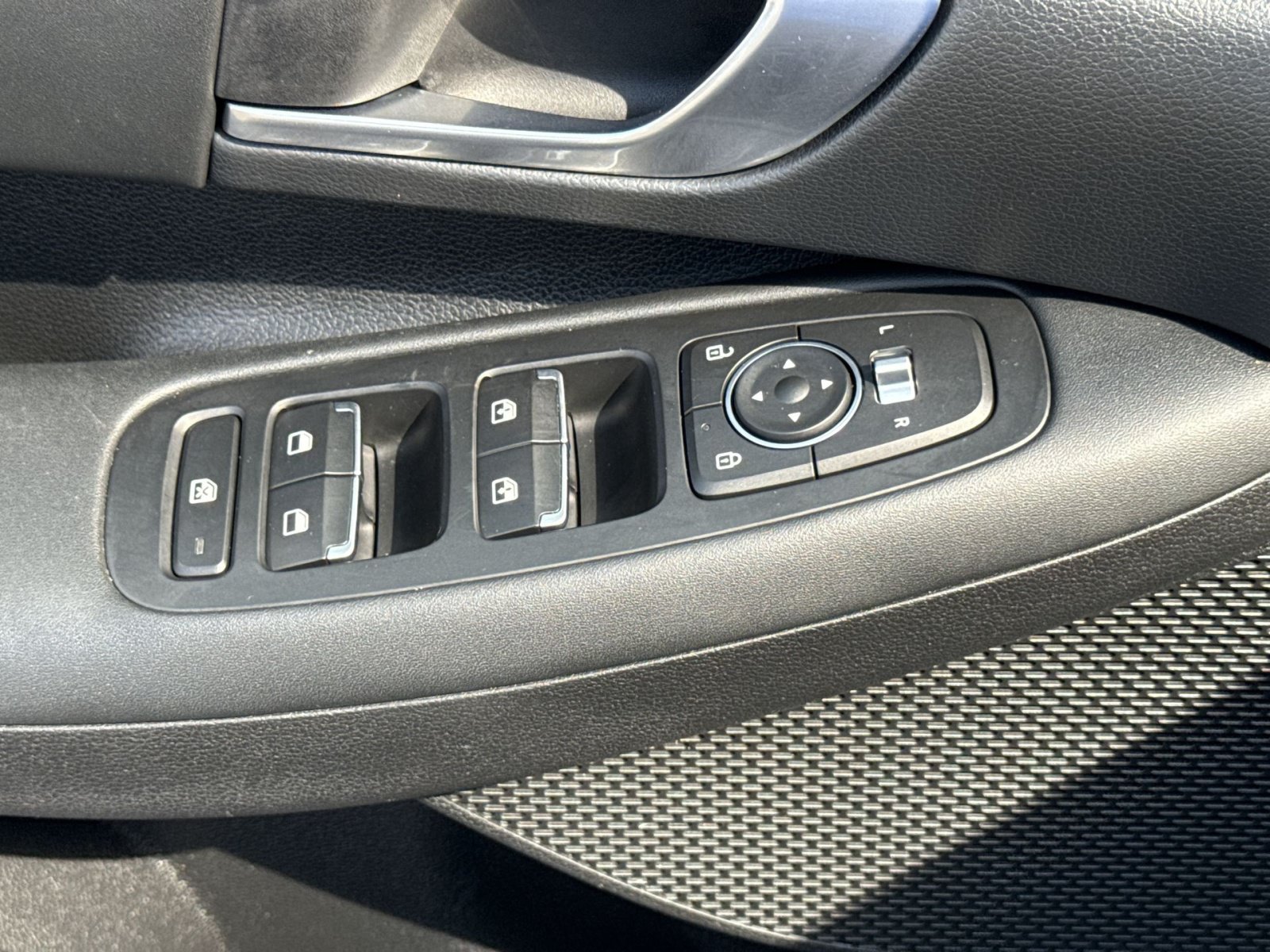 Certified 2022 Hyundai Sonata SEL FWD image 13
