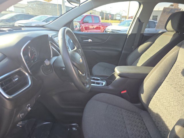 Used 2023 Chevrolet Equinox LT image 17