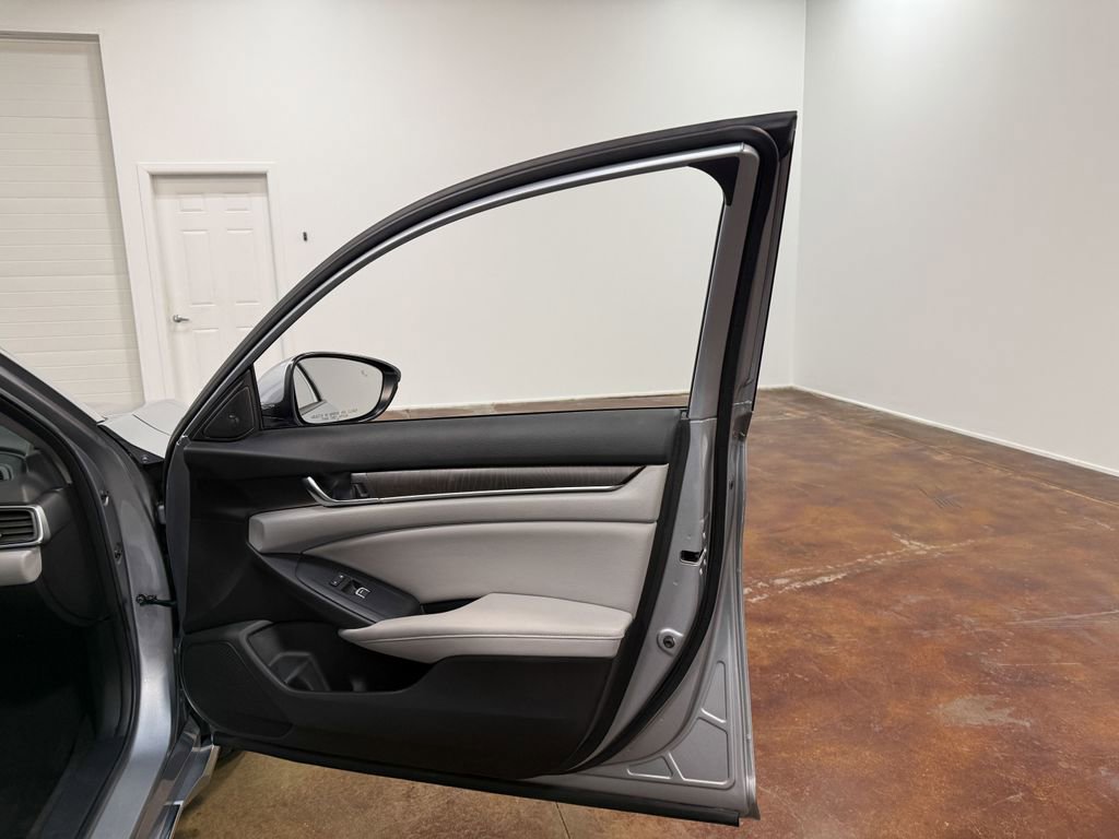 Used 2018 Honda Accord EX-L image 61