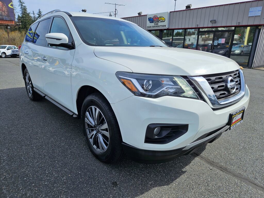 Used 2020 Nissan Pathfinder SL image 3