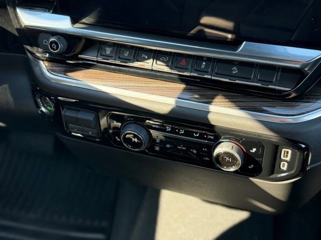 New 2025 Chevrolet Silverado 2500 LT w/ Z71 Chrome Sport Edition image 27