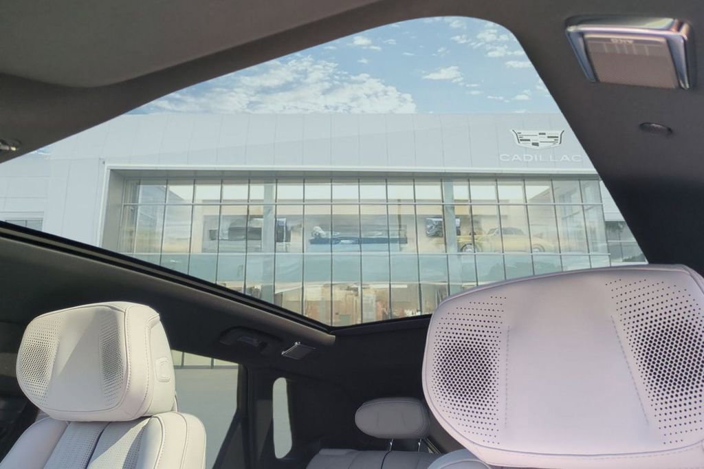 New 2026 Cadillac Lyriq Premium Luxury w/ LPO, Floor Liner Package RWD image 6
