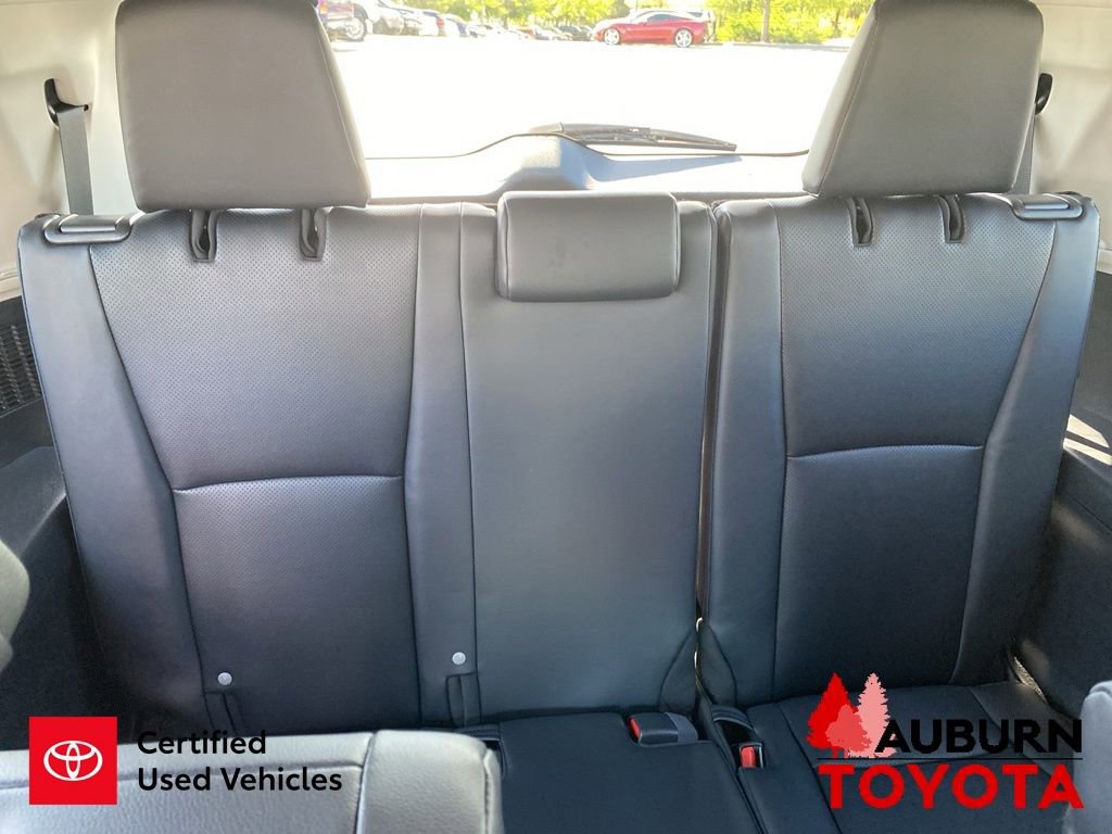 Used 2025 Toyota Grand Highlander AWD image 20