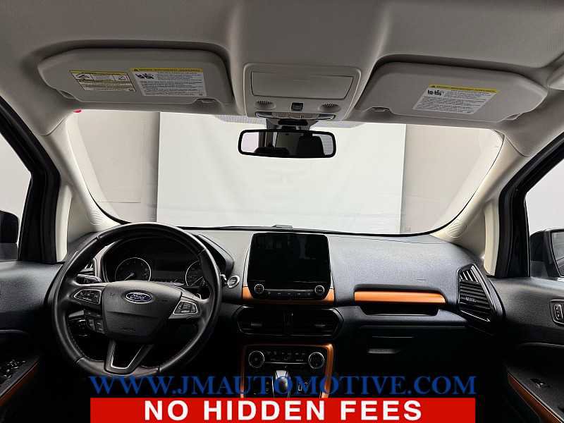 Used 2018 Ford EcoSport SES w/ SES Cold Weather Package image 12