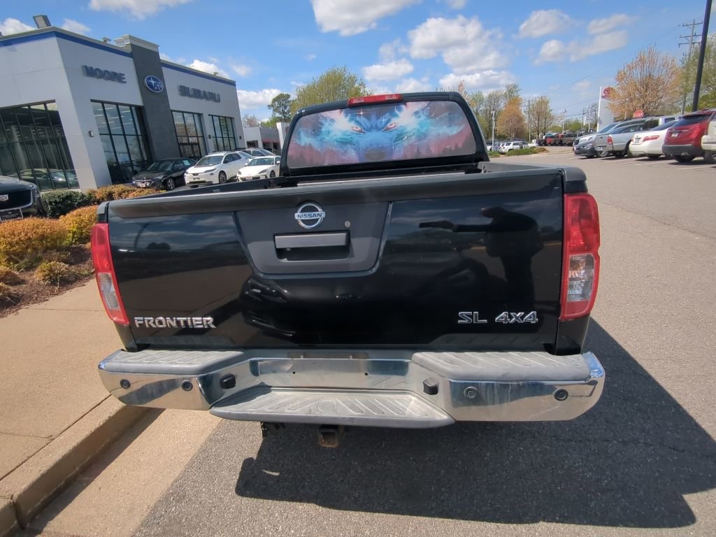 Used 2013 Nissan Frontier SL w/ Moonroof Pkg image 4