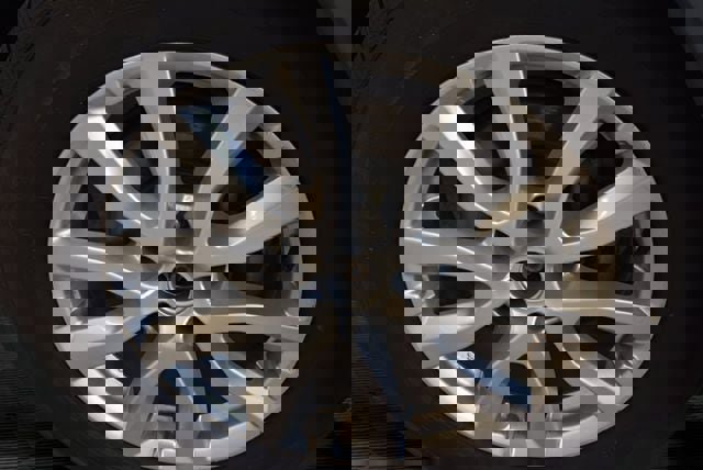 Used 2020 Nissan Rogue SV image 28