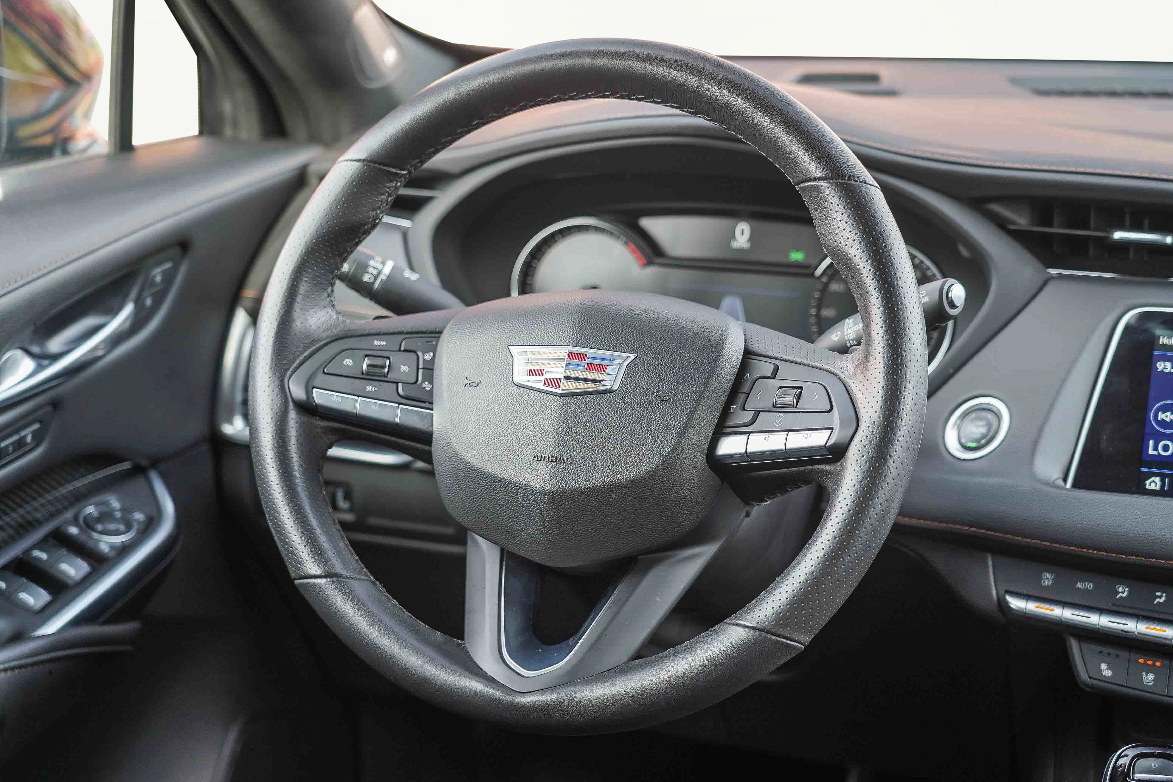 Used 2022 Cadillac XT4 Sport image 44