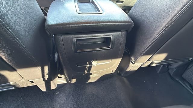 Used 2013 GMC Sierra 2500 SLT w/ SLT Convenience Package image 25