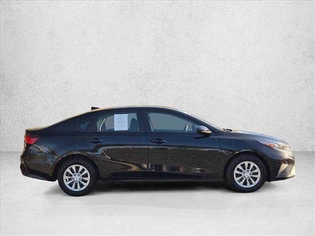 Used 2024 Kia Forte LX image 4