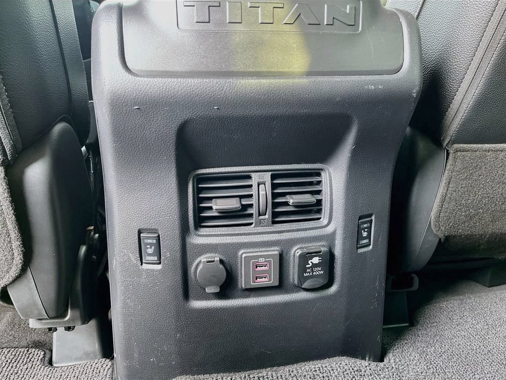 Used 2021 Nissan Titan PRO-4X w/ Pro-4x Convenience Package AWD/4WD image 27
