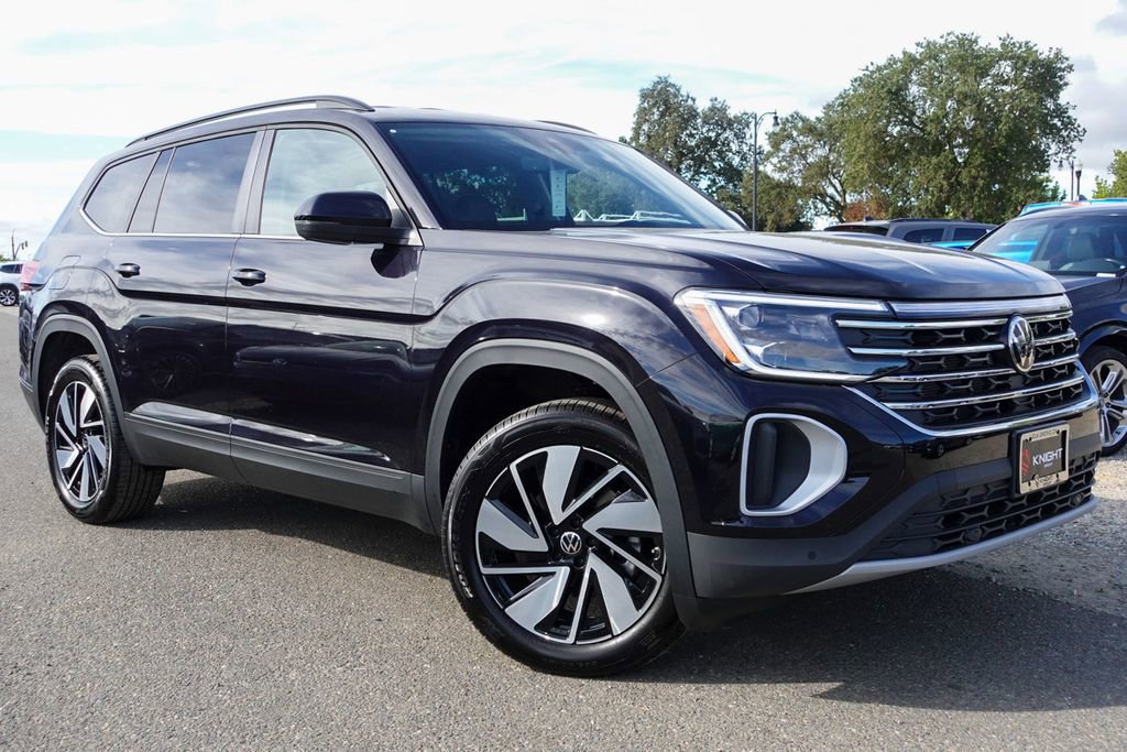 New 2026 Volkswagen Atlas SE image 3