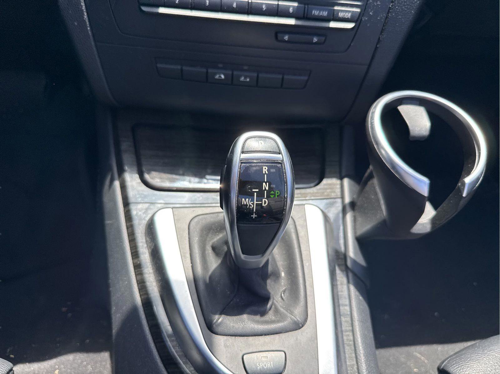 Used 2013 BMW 135i Convertible RWD image 27
