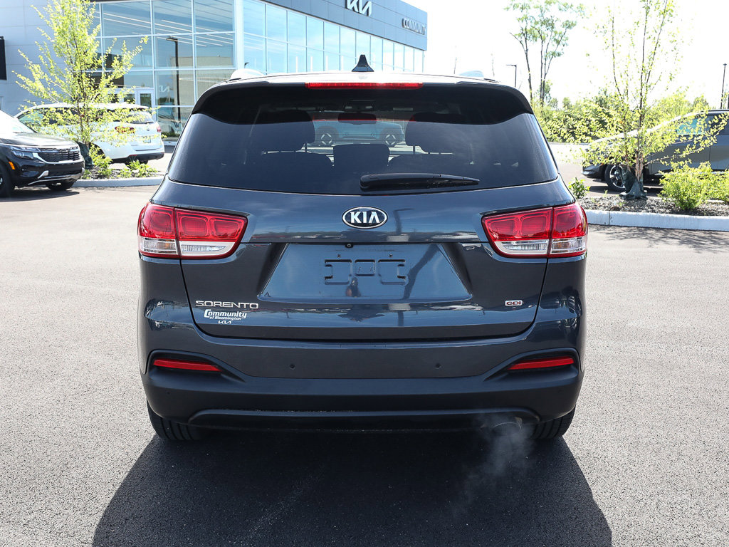 Used 2018 Kia Sorento LX FWD image 6