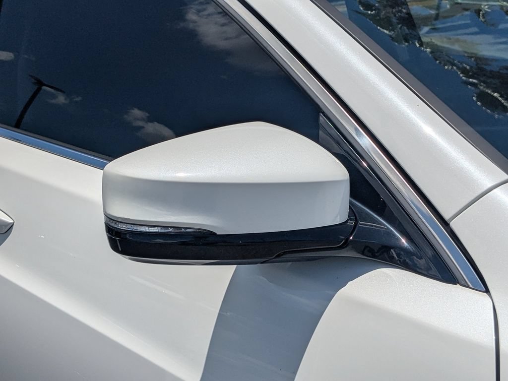 Used 2018 Acura TLX FWD image 31