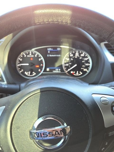 Used 2019 Nissan Sentra SV FWD image 11