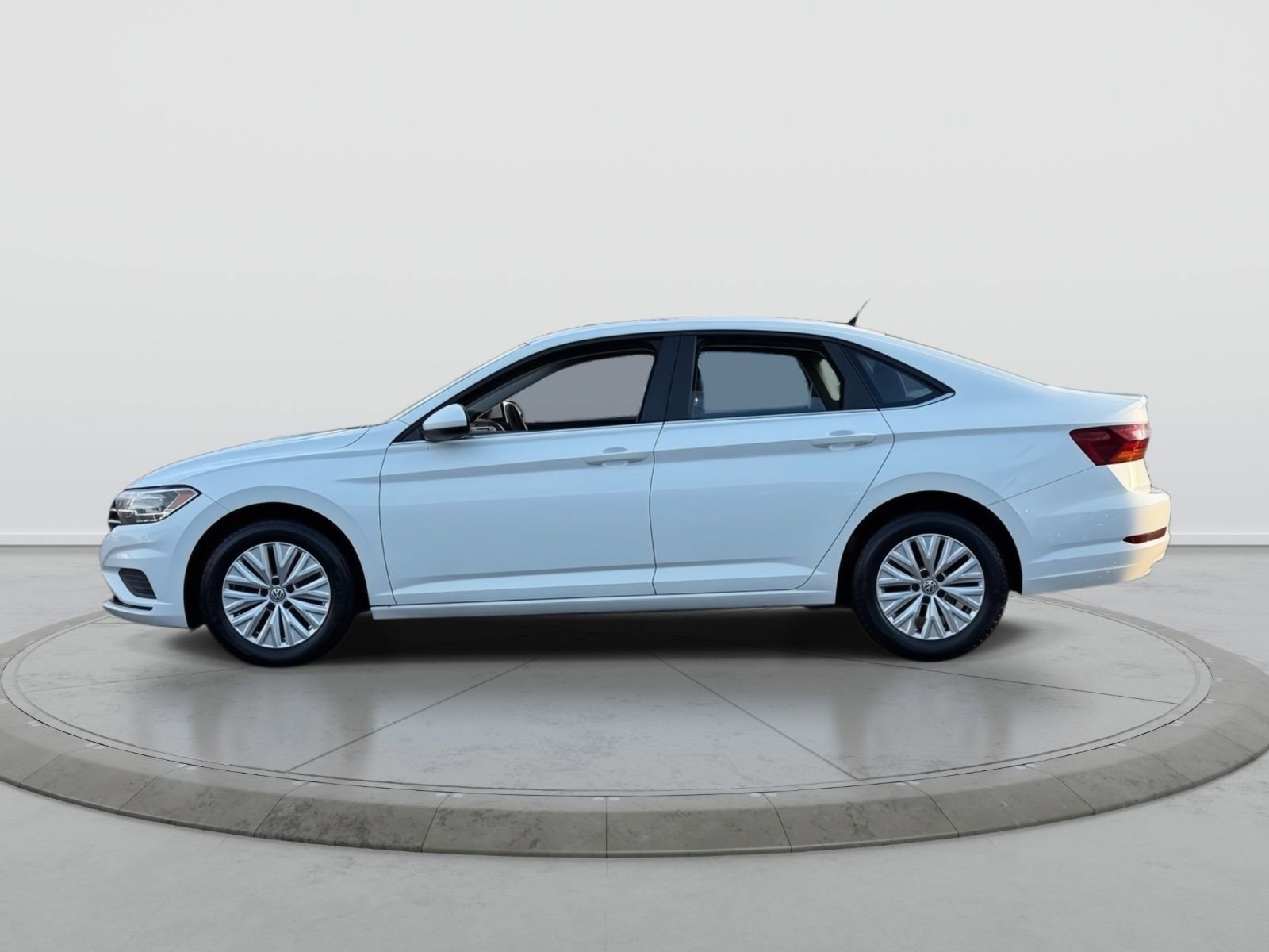 Used 2019 Volkswagen Jetta S image 4