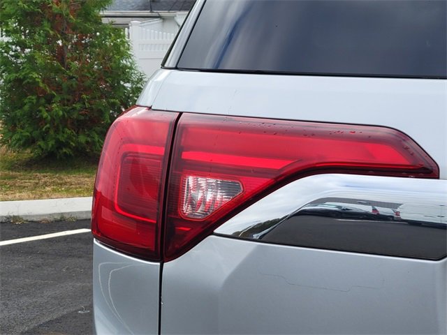 Used 2018 GMC Acadia SLT image 10