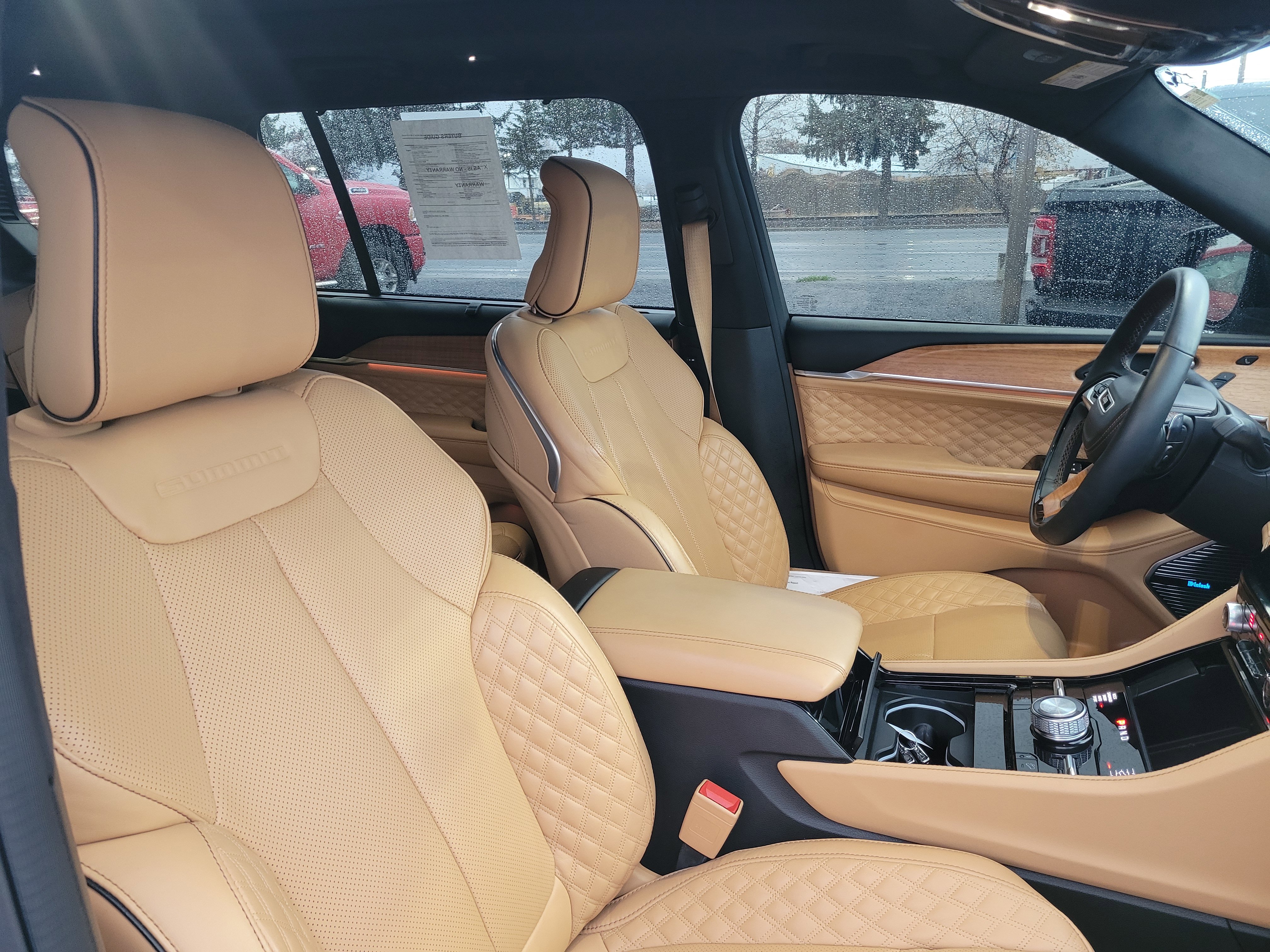 Used 2024 Jeep Grand Cherokee L Summit image 23