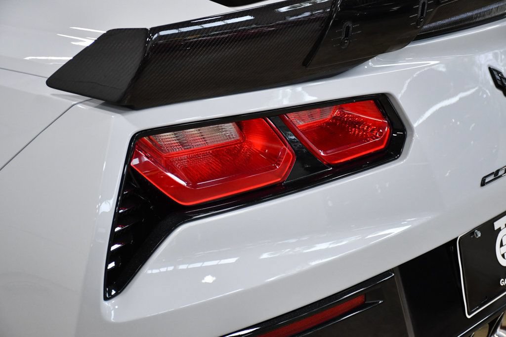 Used 2018 Chevrolet Corvette Grand Sport w/ Carbon 65 Edition RWD image 15