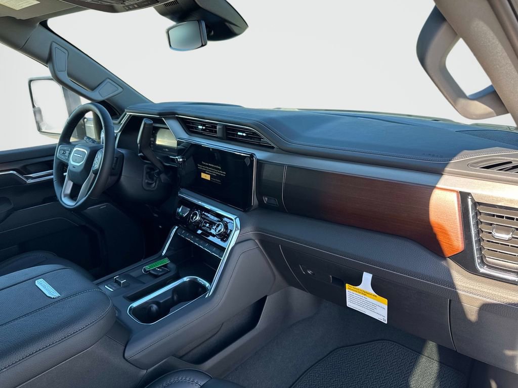 New 2026 GMC Sierra 3500 Denali image 22