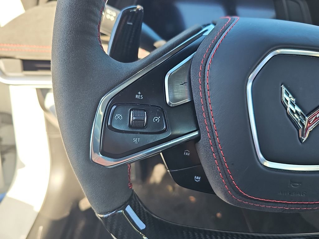 Used 2023 Chevrolet Corvette Z06 image 14