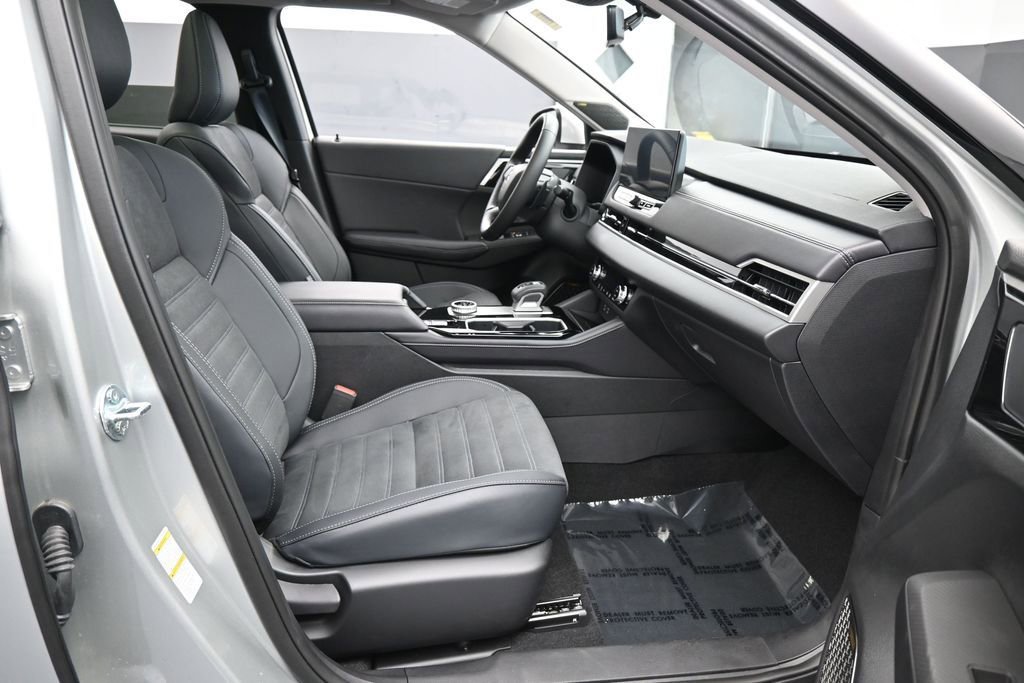 Used 2025 Mitsubishi Outlander SE FWD image 43