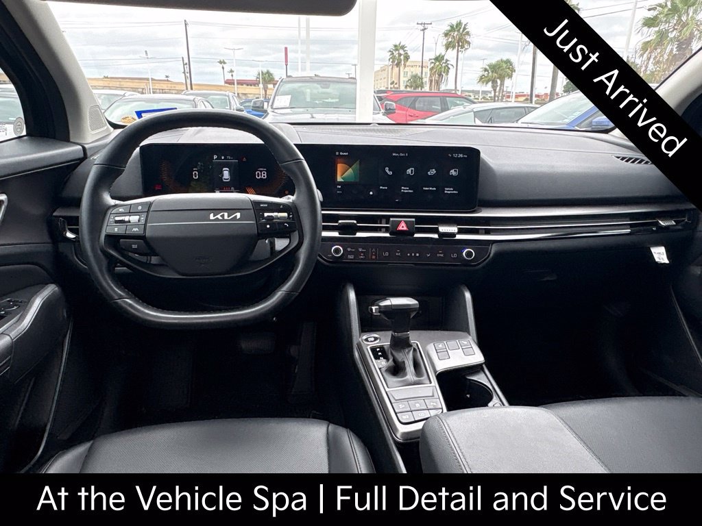 Certified 2026 Kia Sportage EX FWD image 5