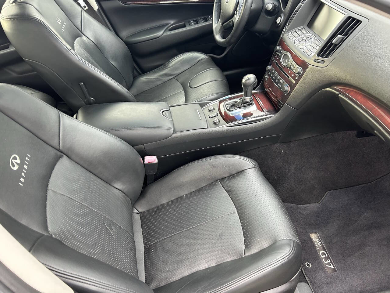 Used 2012 INFINITI G37 x Sedan w/ Premium Pkg image 13