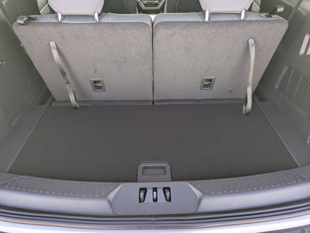 New 2026 Ford Explorer Active AWD/4WD image 7