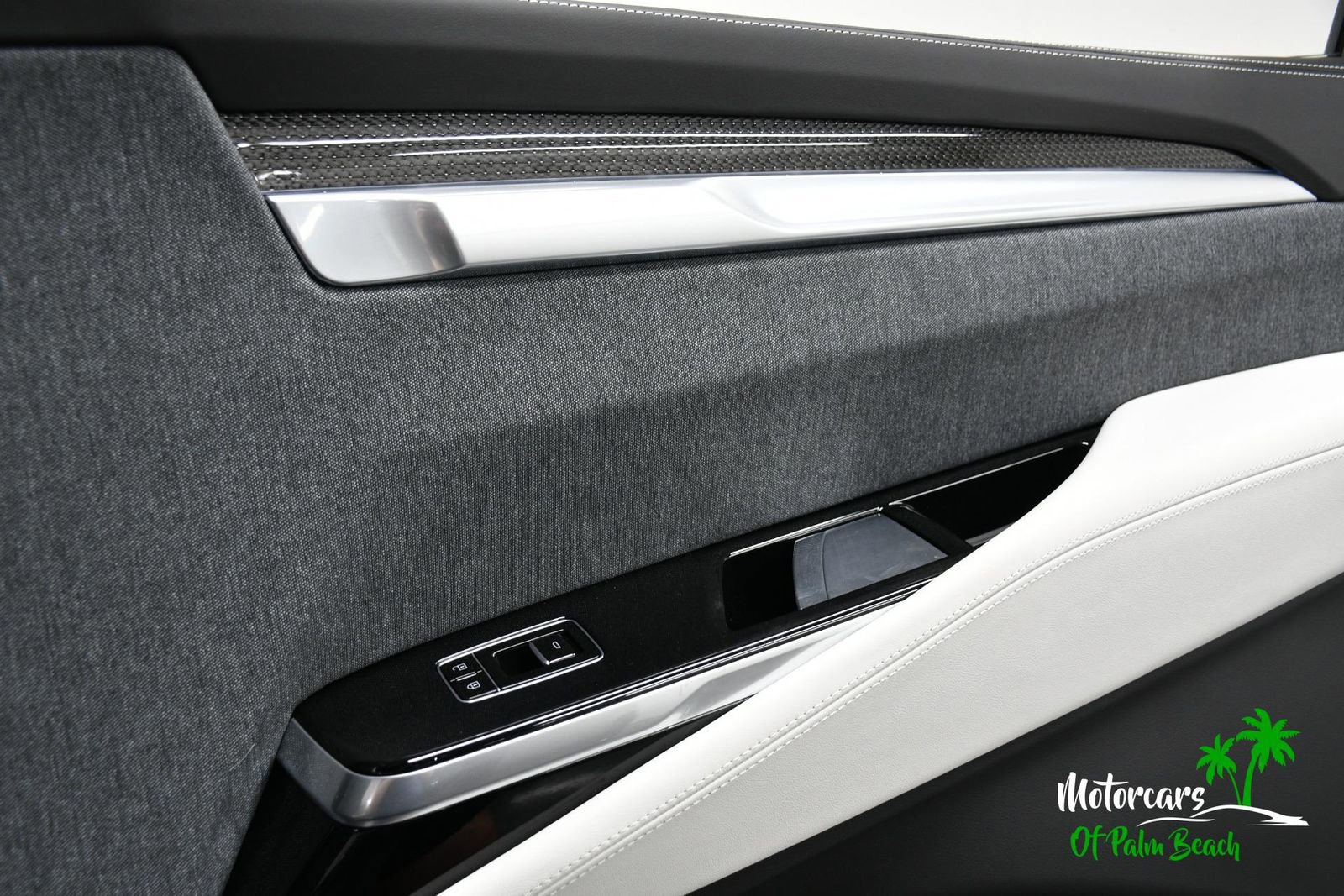 Used 2026 Cadillac Escalade V w/ LPO, ONYX Package image 52