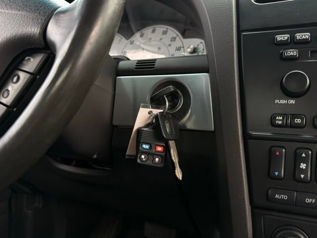 Used 2002 Ford Thunderbird RWD image 22