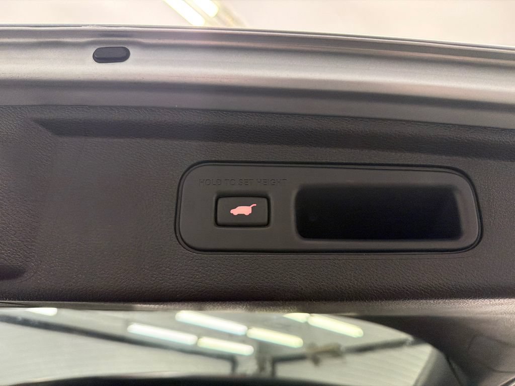 Used 2025 Honda Odyssey EX-L image 20