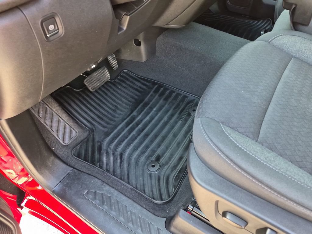 Used 2024 Chevrolet Silverado 1500 Custom RWD image 20