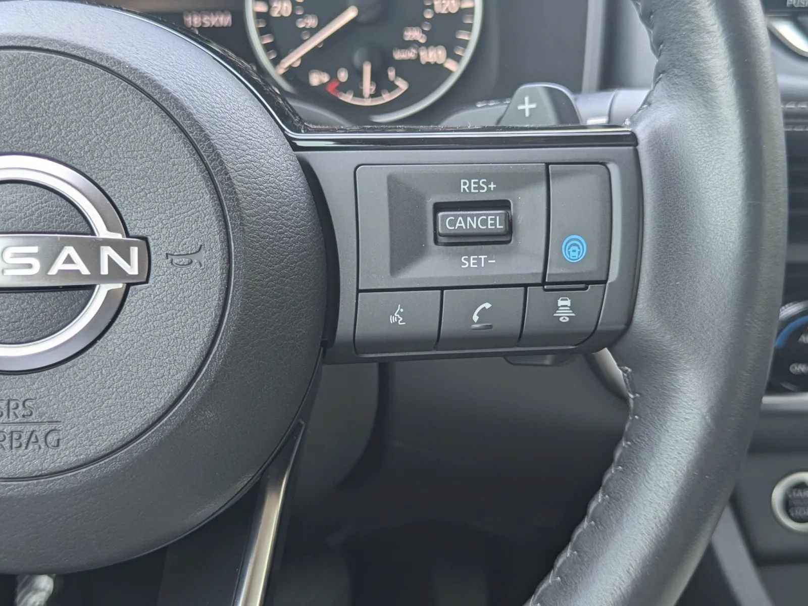 Certified 2023 Nissan Rogue SV w/ SV Premium B Package FWD image 22