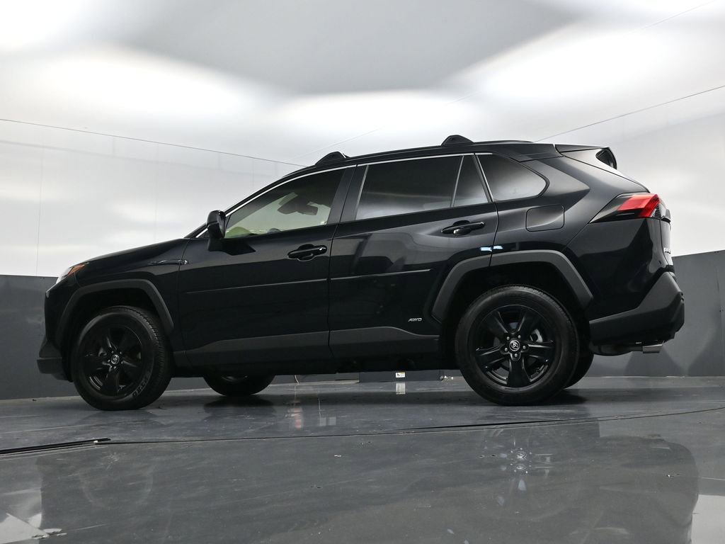 Used 2025 Toyota RAV4 LE image 19