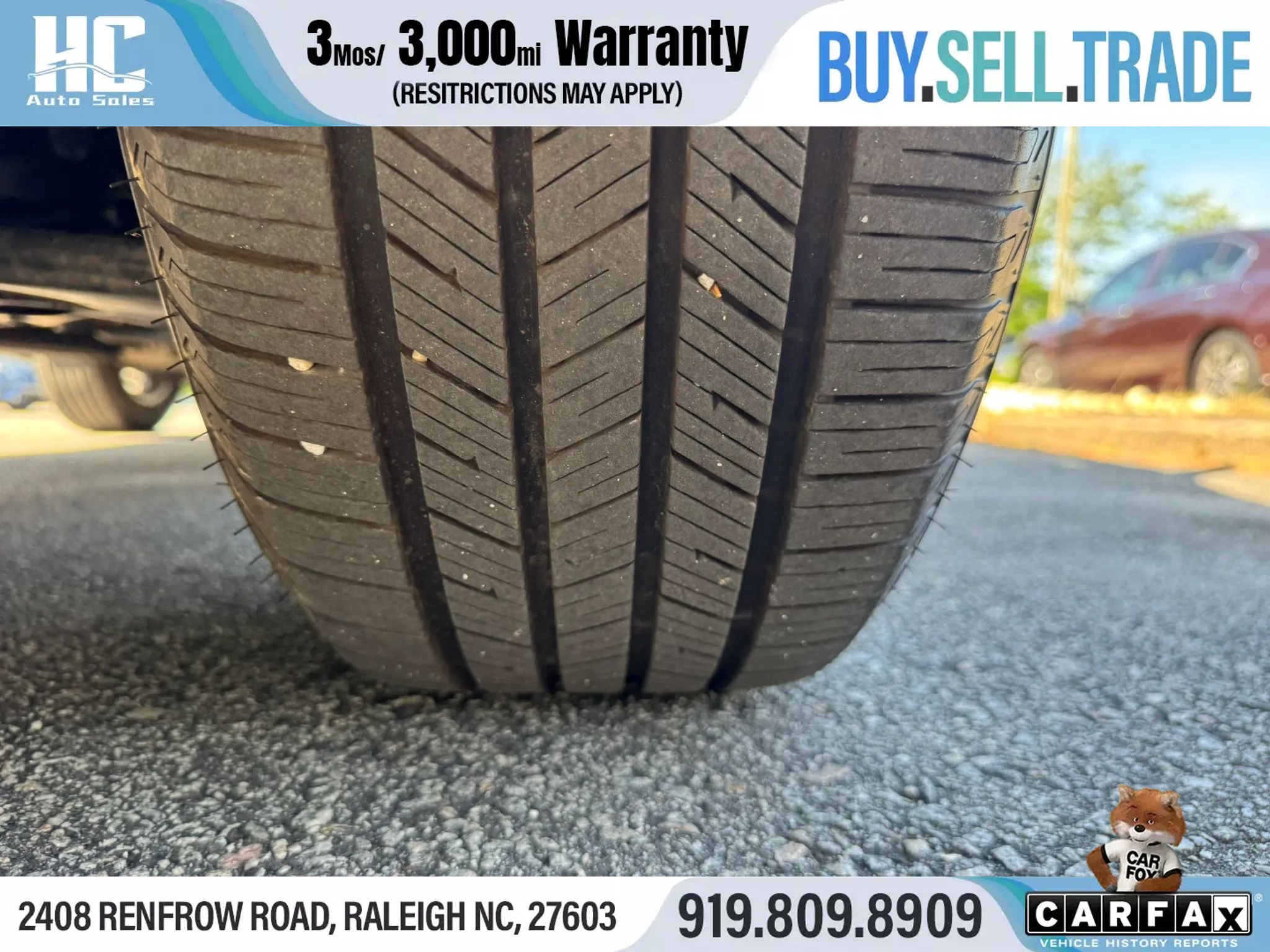 Used 2019 Hyundai Santa Fe SEL FWD image 11