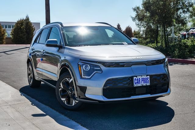 New 2026 Kia Niro Wind FWD image 2