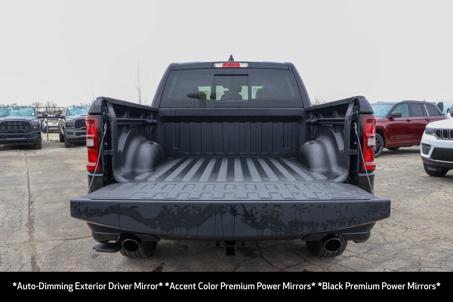 New 2026 RAM 1500 4x4 Crew Cab image 17