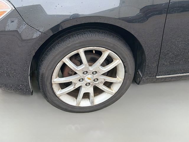 Used 2010 Chevrolet Malibu LTZ image 27