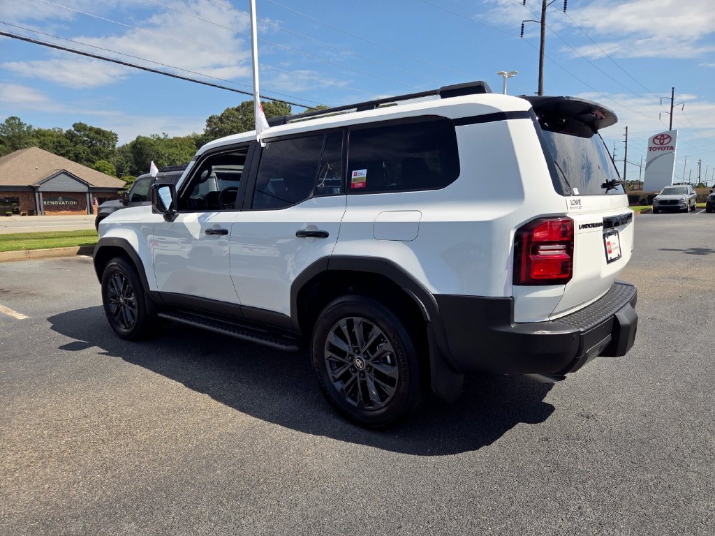 Used 2026 Toyota Land Cruiser w/ Premium Package AWD/4WD image 9