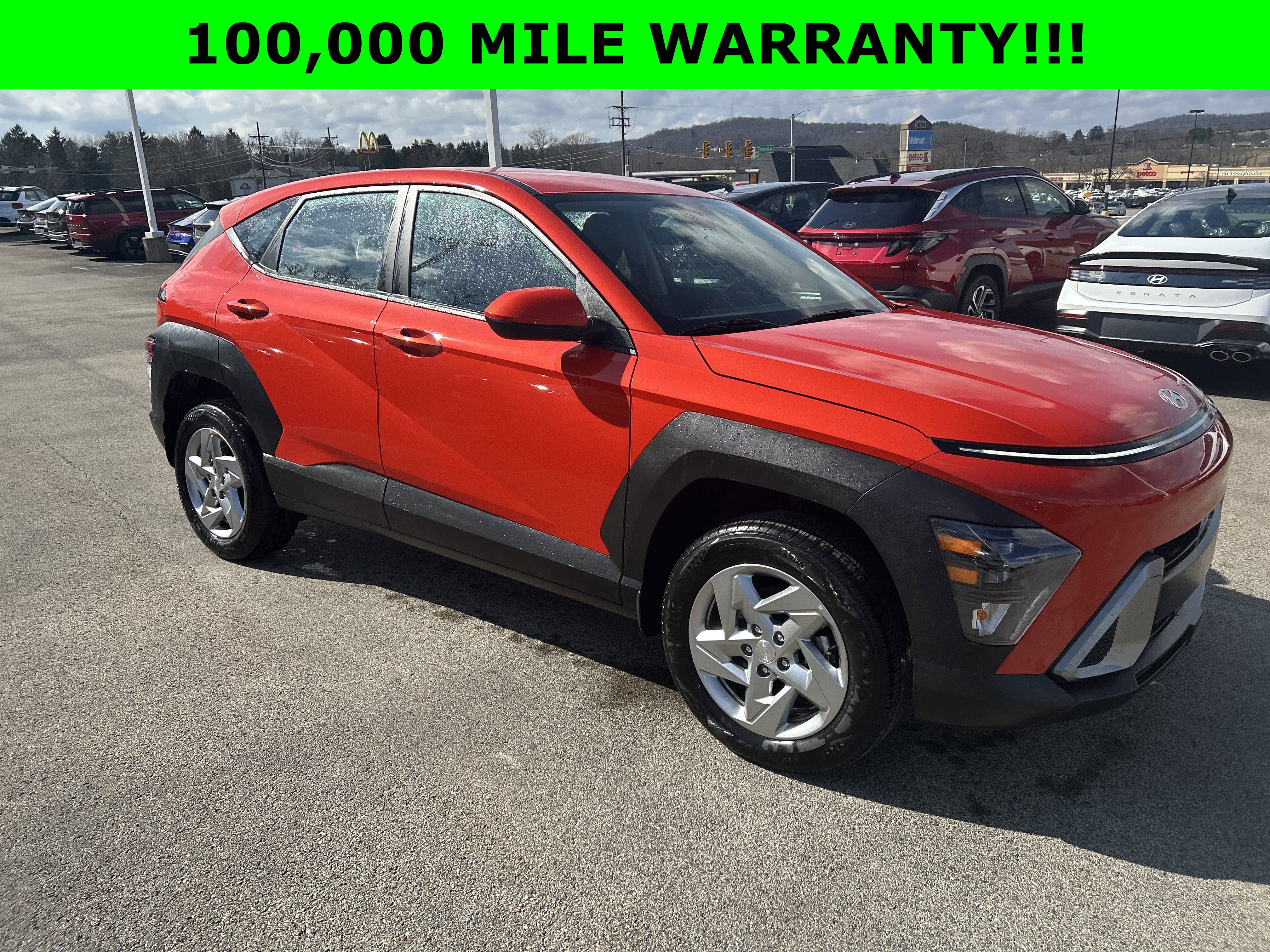 Certified 2025 Hyundai Kona SE image 3