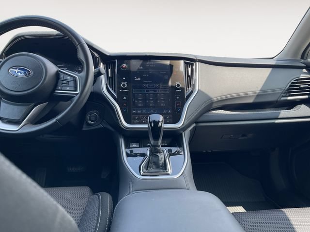Certified 2025 Subaru Outback Premium AWD/4WD image 11