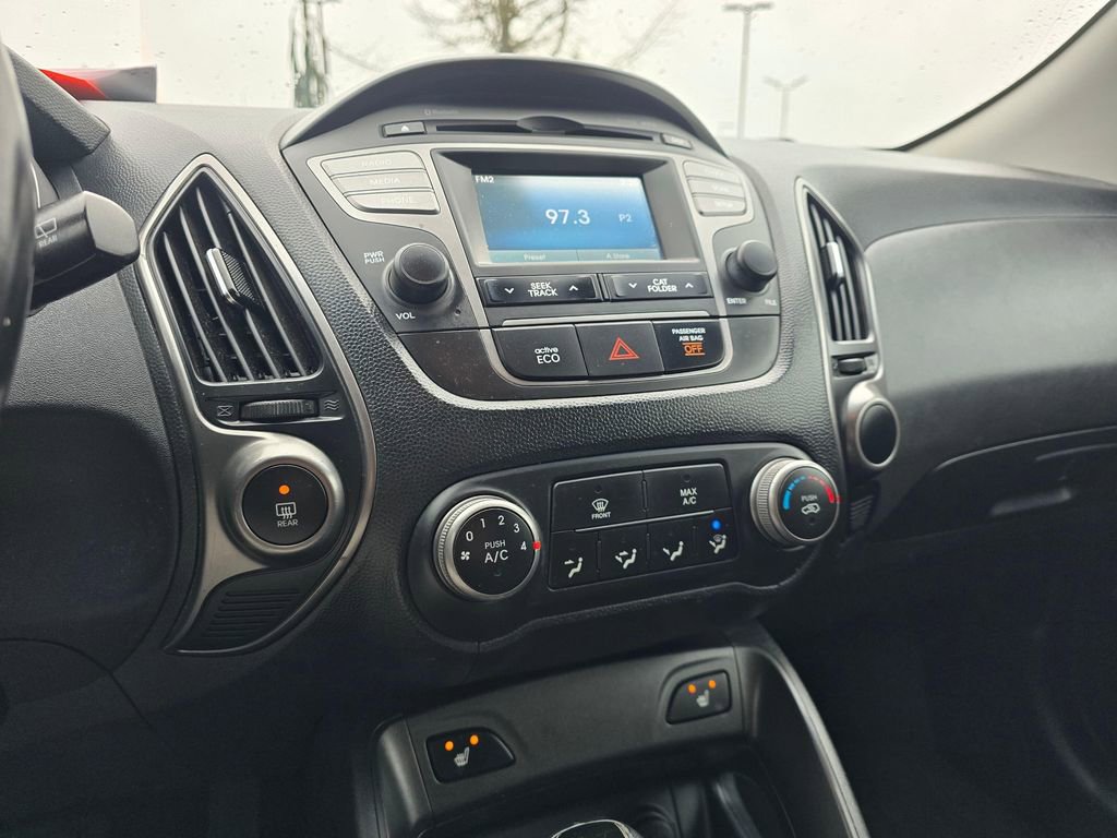 Used 2014 Hyundai Tucson SE image 20